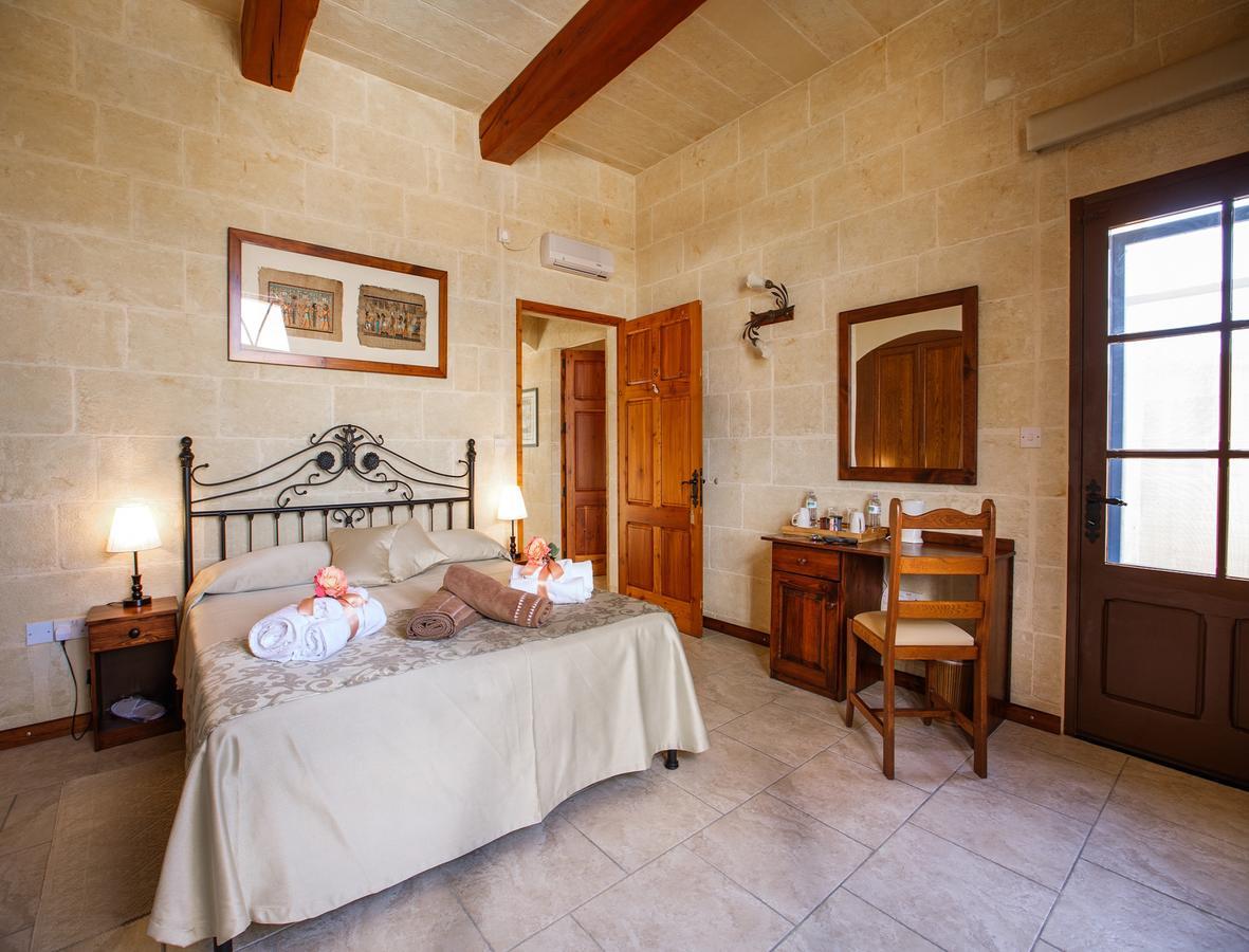 Bed and Breakfast L'Ghorfa Xagħra Esterno foto