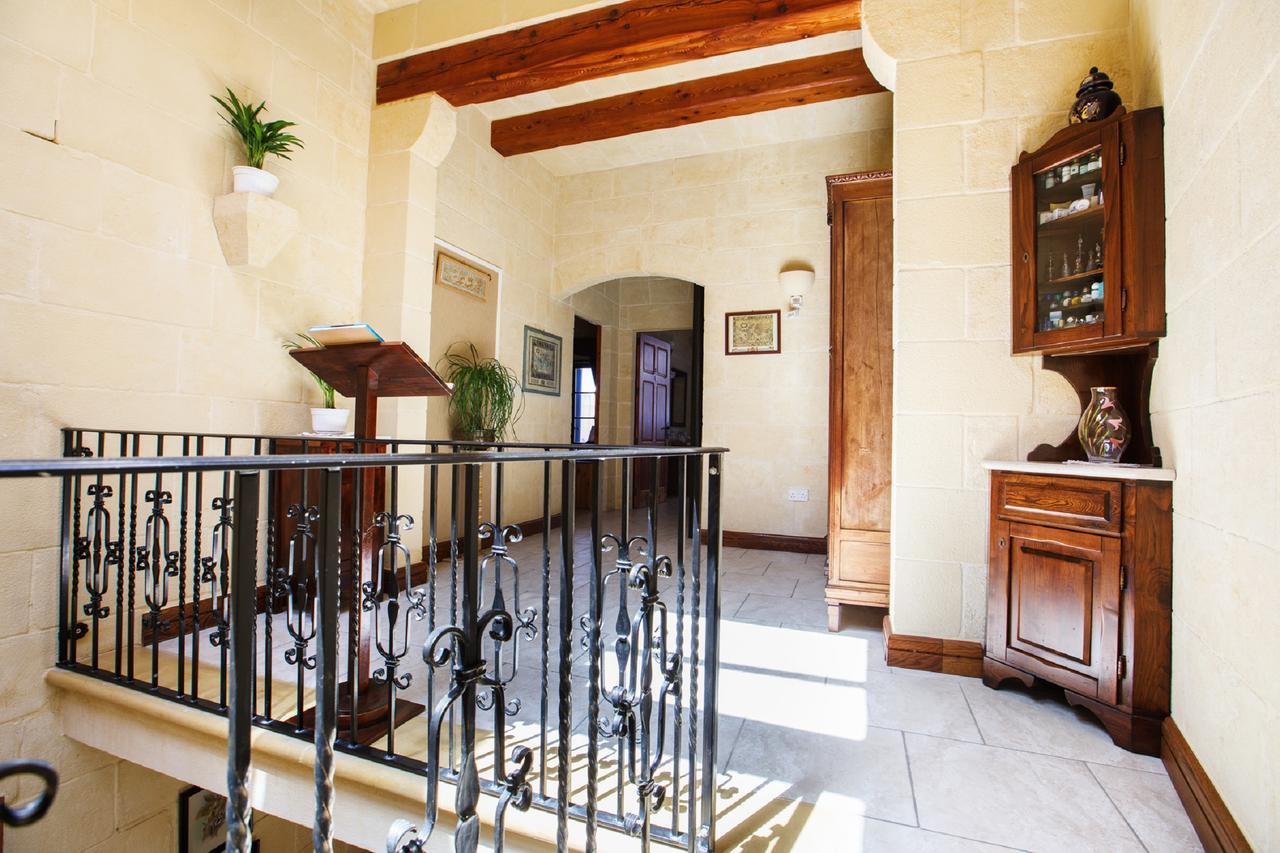 Bed and Breakfast L'Ghorfa Xagħra Esterno foto